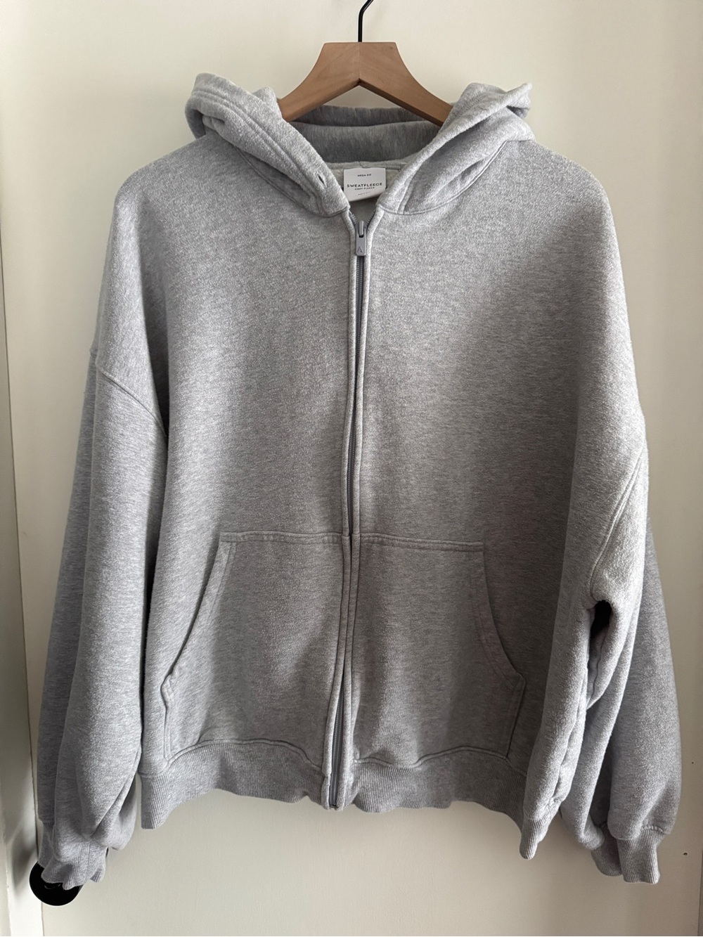 Aritzia Light Gray Full-Zip Hooded Sweatshirt